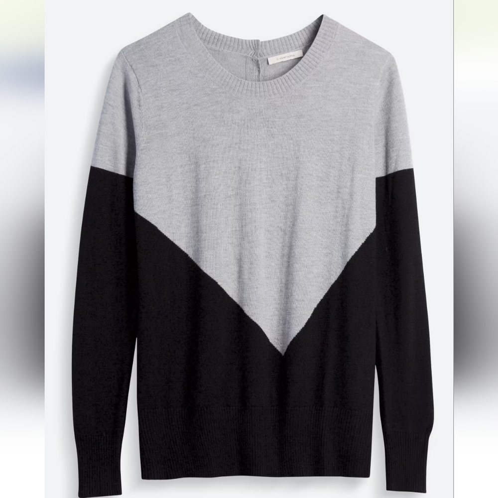 41 Hawthorn Colorblock Button-back Crewneck Sweater, Size Small